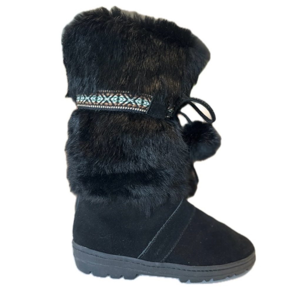 Minnetonka Carson Black Suede and Fur Mukluk Boots